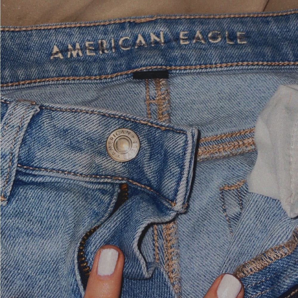 American Eagle baby blue jeans